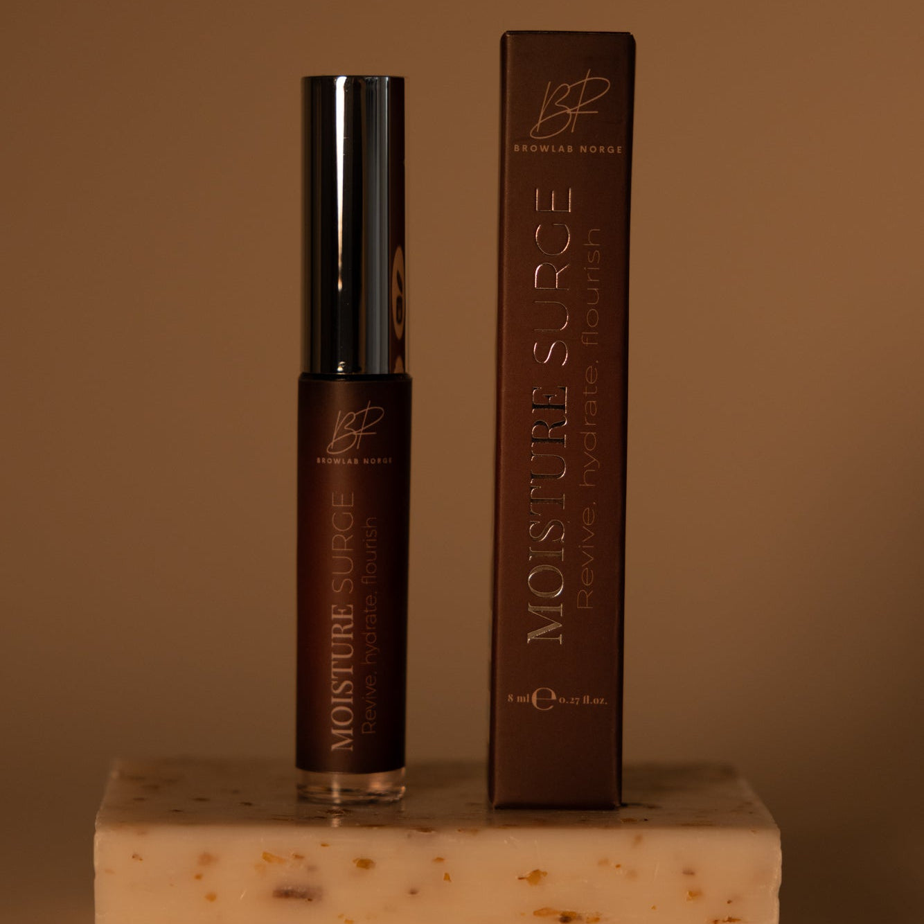 BROWLAB: Moisture Surge Serum - Vippeløft
